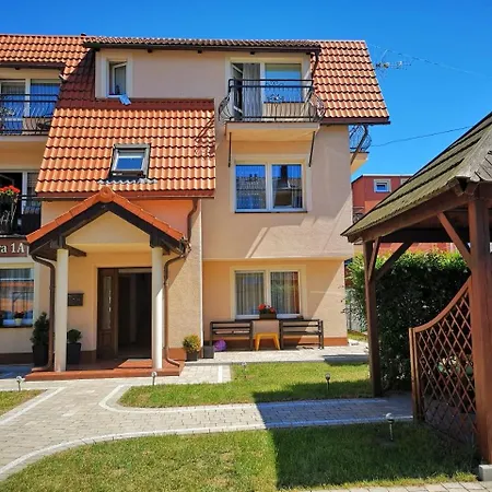 Casa de hóspedes Goscinne Elzbieta 3*